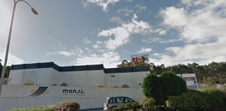 Sede da liquidada Construcciones Mon S.L. en Burela | Google