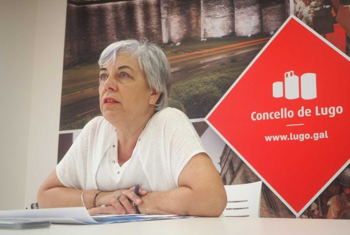 Carmen Basade, concelleira de Cultura, presentou as novas actividades lúdicas de verán do Concello de Lugo | CL