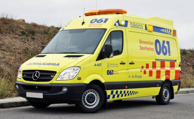 Denuncian os despedimentos dunha empresa concesionaria do servizo das ambulancias en Lugo