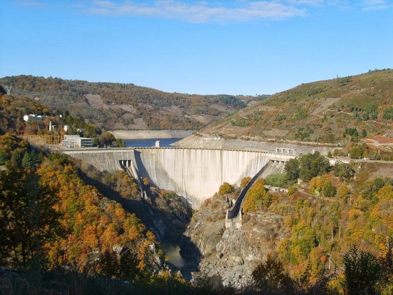 Encoro de Belesar, emblema da enerxía hidroeléctrica na provincia de Lugo | Dinamo Técnica