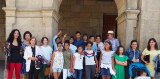 Ana Abelleira recibe no Concello aos nove nenos e nenas saharauis do programa Vacacións en Paz | Concello de Lugo