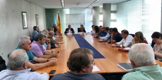 Representantes de 50 concellos lucenses coordinaron canda o delegado territorial da Xunta, José Manuel Balseiro, o novo programa de obradoiros de emprego | Xunta de Galicia
