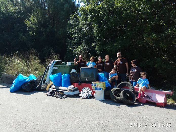 Voluntarios da XI Limpeza Simultánea de Ríos en Lugo | Adega