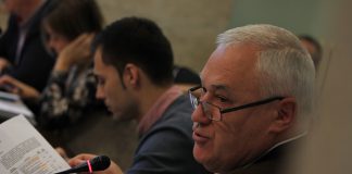 O deputado non adscrito Manuel Martínez | Óscar Bernárdez