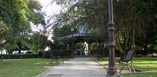 Os parques pechados polo temporal son o Rosalía de Castro, na imaxe, e o da Milagrosa | pilgrim.es
