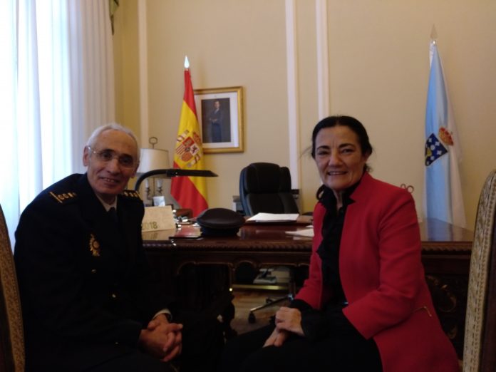 O comisario xefe Antonio Villamarín e a subdelegada do Goberno Isabel Rodríguez | Subdelegación do Goberno