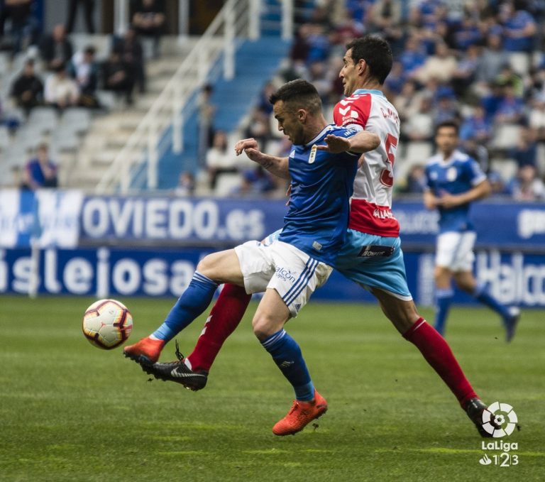 Miguel Vieira rescata un punto en Oviedo (1-1)
