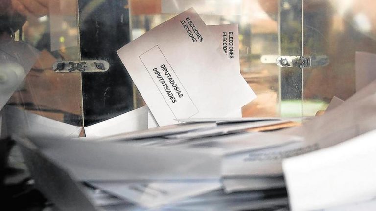 Preto de 260.000 lucenses están chamados a votar este domingo