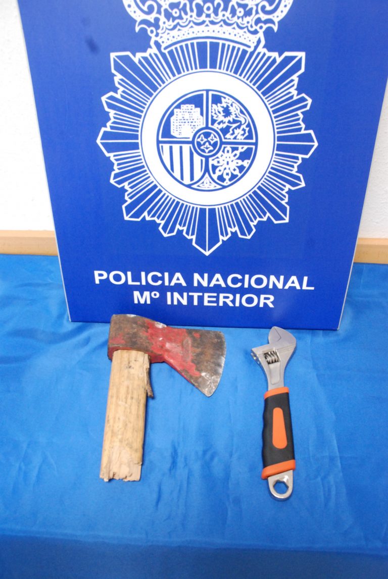 Detida unha muller con 17 detencións anteriores por tratar de roubar nun comercio de calzado en Lugo