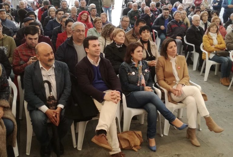 Adriana Lastra pide “poñer alcaldes socialistas en todos os concellos” para parar á ultradereita