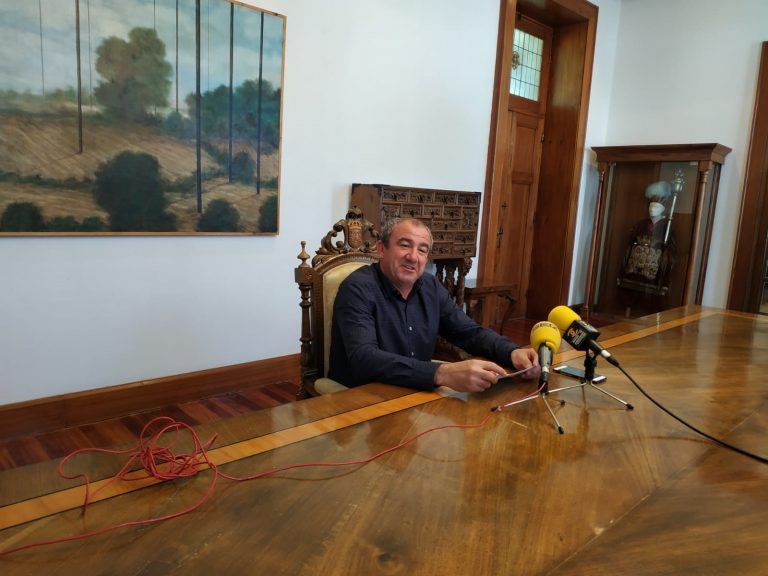 O presidente da Deputación de Lugo declarará o 17 de xuño como investigado por unha licenza de obras como alcalde