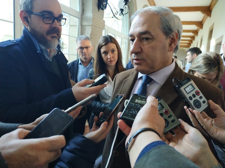 O presidente da Deputación de Lugo celebra que en 2019 a institución “volve ser respectada dentro e fóra”