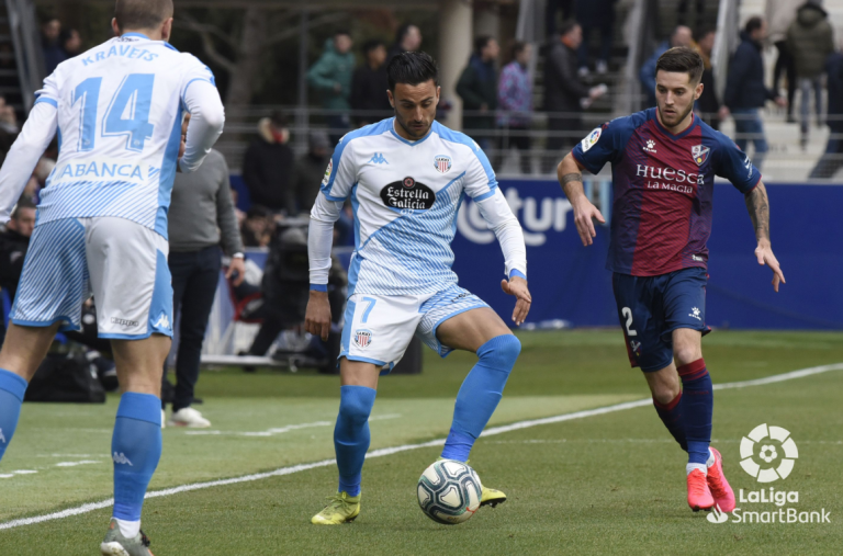 O CD Lugo convence en Huesca, pero volve para a casa con outra derrota (2-1)