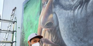Diego AS pintando o mural da final das Graffiti Battles (Foto: Lugo Xornal)