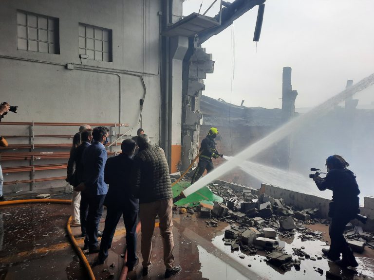 A Xunta ofrece “préstamos inmediatos” ás empresas do Ceao afectadas polo lume