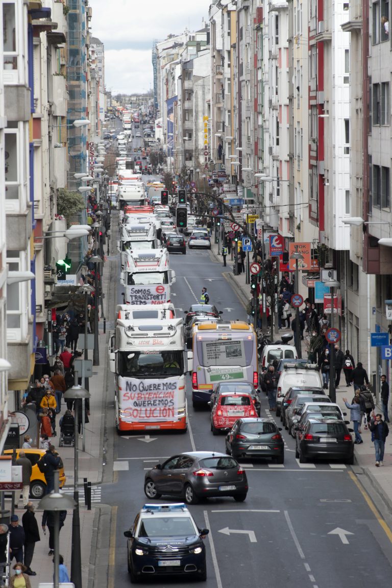 Transportistas de Lugo asumen unhas “perdas cuantiosas” pola folga do transporte