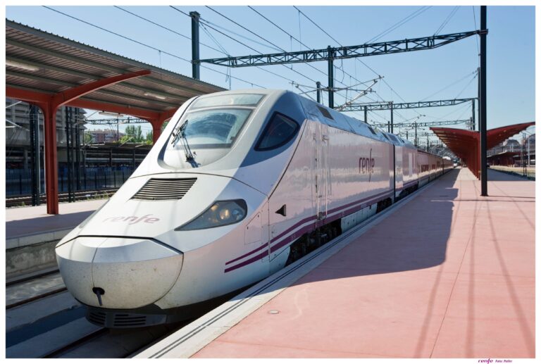 Volve o servizo madrugador entre Lugo e Madrid de Renfe