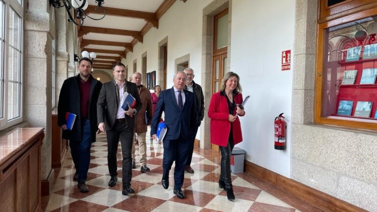 O presidente da Deputación de Lugo acusa ao consorcio provincial de bombeiros