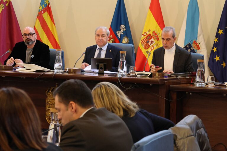 A Deputación de Lugo culpa á Xunta de “incumprir” o proceso de estabilización e esixe o fin da “temporalidade”