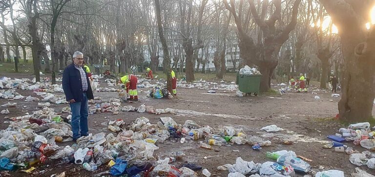 Máis de 10.000 quilos de lixo en Fingoi tras a Carballeira universitaria