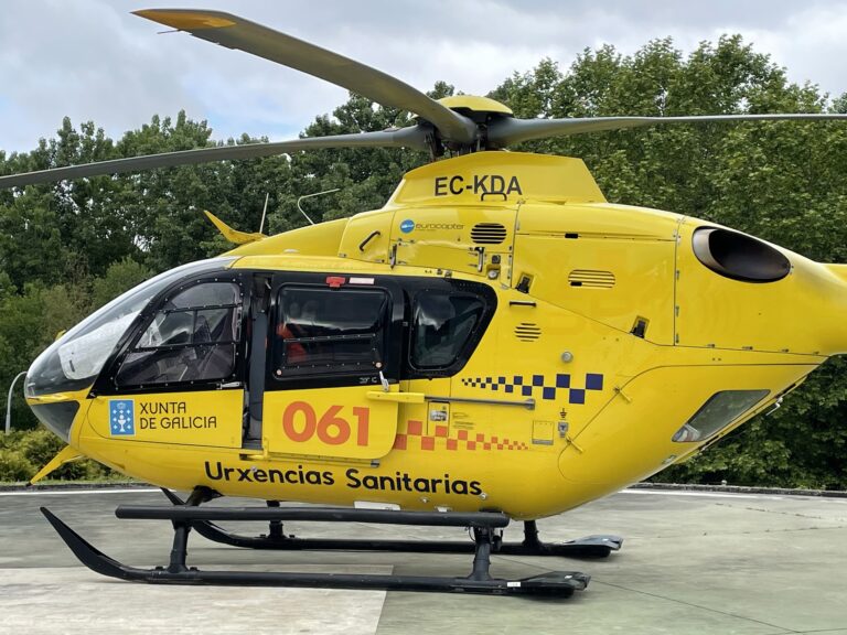 Evacuada en helicóptero unha peregrina ferida tras caer da bici na LU-633, en Pedrafita