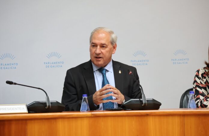 O presidente da Deputación de Lugo, José Tomei, no Parlamento. PARLAMENTO