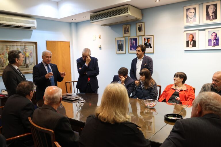 José Tomé visita o Centro de Galicia de Buenos Aires, a “auténtica casa da colectividade” en Arxentina