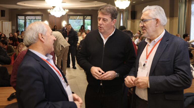 Besteiro carga contra o PP: “Lugo non é un decorado rural ao que vir só en eleccións”