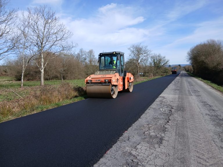 A Deputación estende aglomerado no Corgo sobre o cinto comarcal de estradas