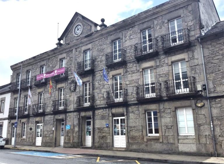 O PP de Guitiriz denuncia que a alcaldesa cometeu irregularidades e pídelle explicacións