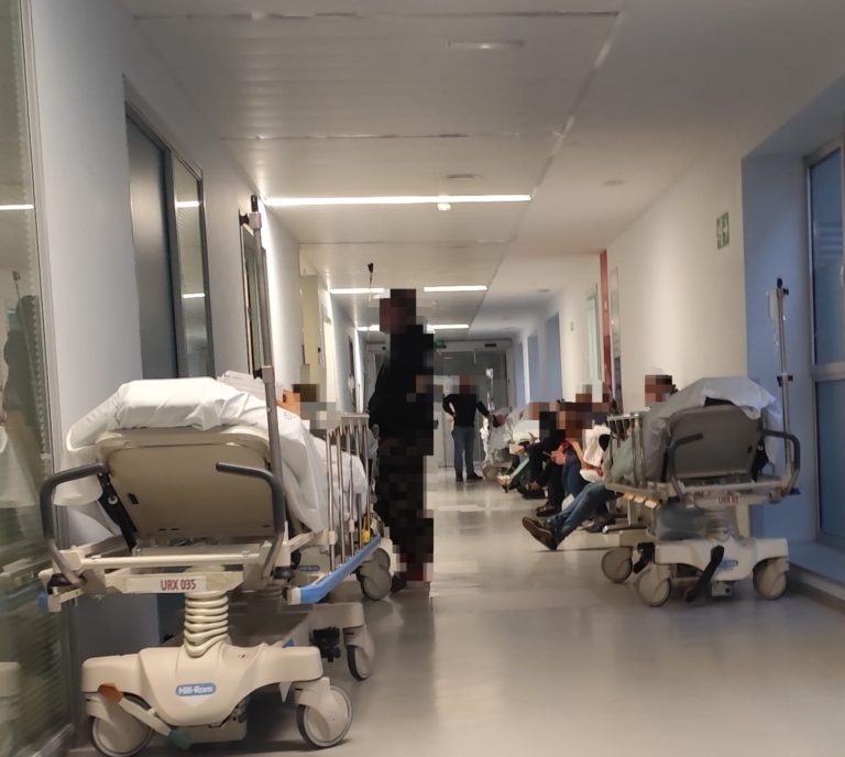 Denuncian novo colapso nas Urxencias do HULA