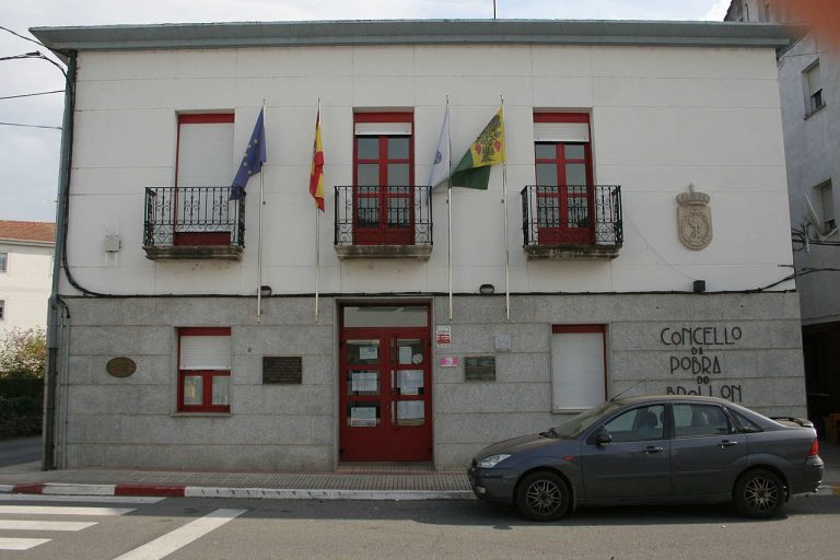 O PP da Pobra do Brollón denuncia que o alcalde leva tres meses sen convocar pleno