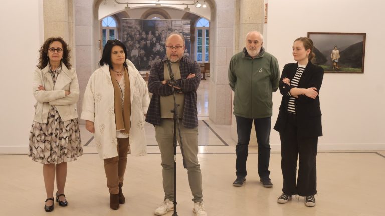 Mostra ‘O derradeiro trazo de xiz’ Miguel Muñiz no pazo de San Marcos