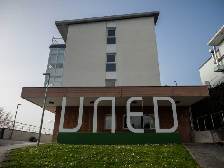 Récord histórico de matrícula no curso 2025-2026 na UNED de Lugo