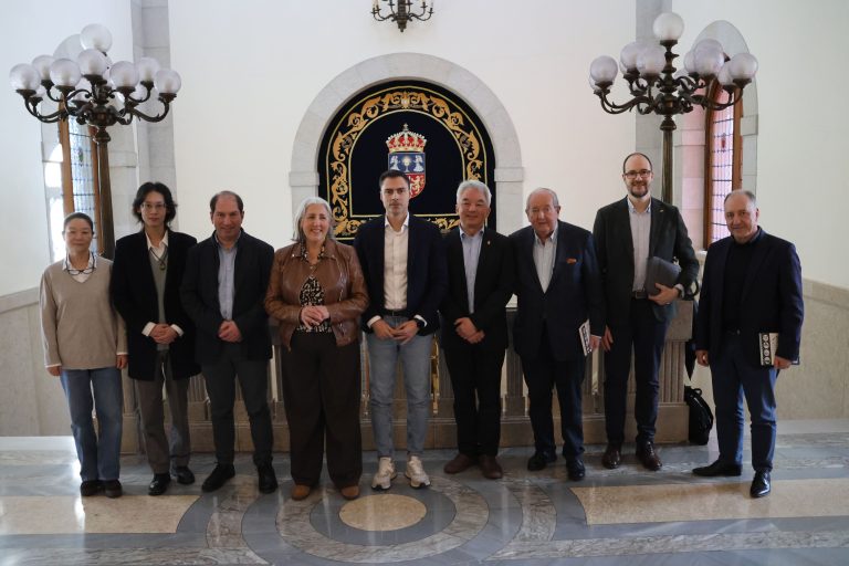 A Deputación recibe aos promotores do Foro Galicia-Asia