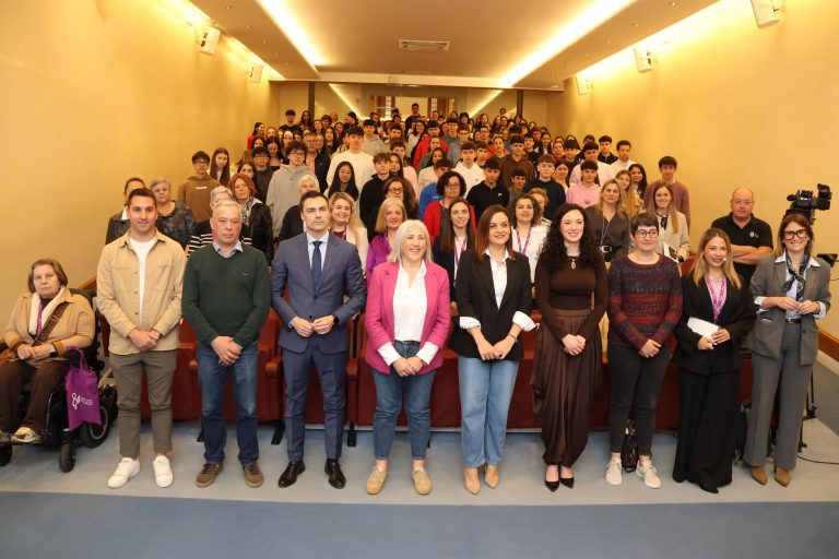 Xornadas Feministas=Igualdade reivindican o liderado das mulleres na súa inauguración