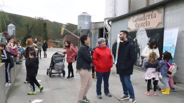 Últimos días para solicitar a participación nas actividades formativas do programa Da Escola á Granxa