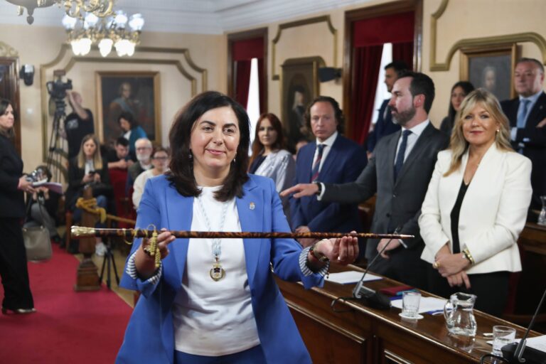Candia, alcaldesa de Lugo: o PP volve despois de vinte e sete anos cunha moción de censura polémica