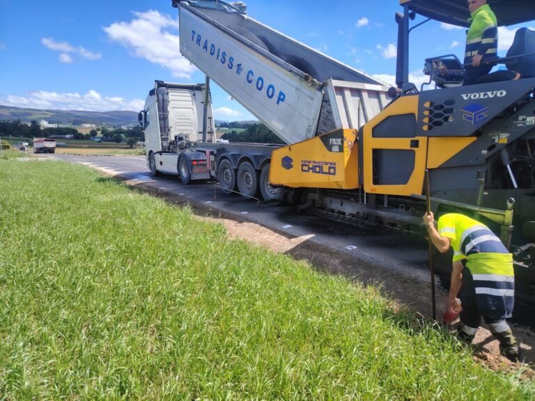 Inician en Pastoriza o estendido do aglomerado na estrada de Meira a Fonmiñá