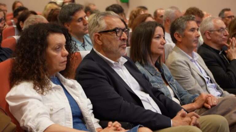 A Deputación destaca o seu compromiso co Campus na inauguración da Cátedra de Xestión Cultural