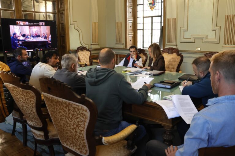 Reunión entre sindicatos e Consorcio Provincial de Incendios para abordar a estrutura administrativa e operativa