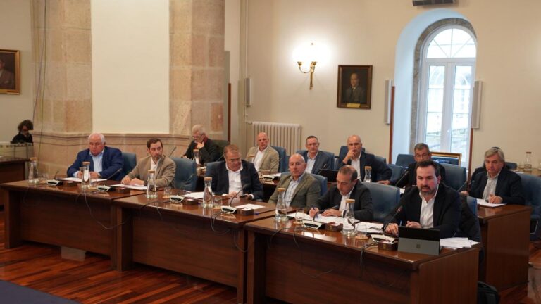 Críticas do PP a PSOE e BNG por non apoiar unha oficina de asesoramento para fondos europeos